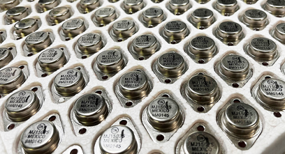 crown-graded-transistors-2